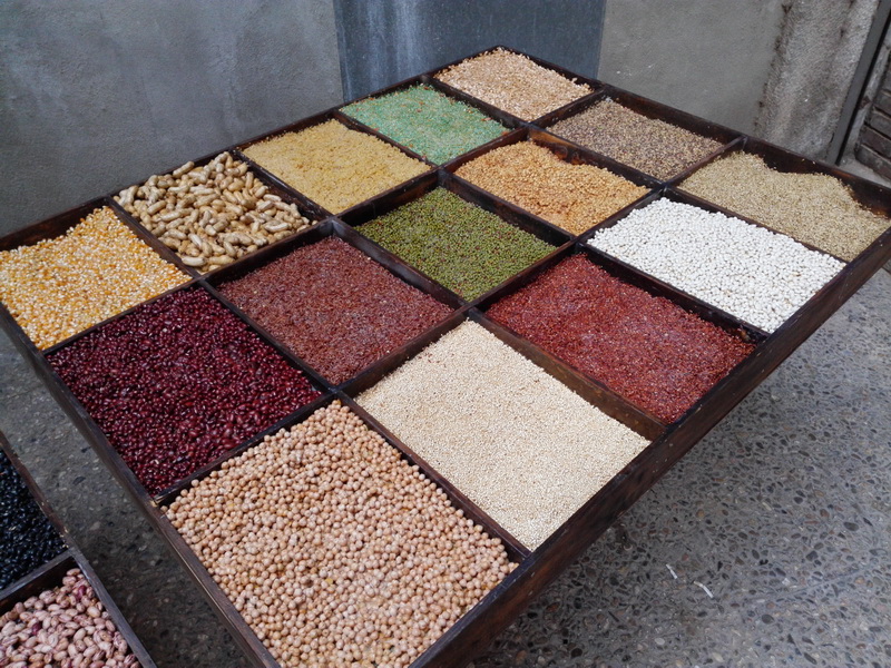 mesa bandeja legumbres barnizadas madera 8.5x124x100 (58eu.) 1u